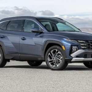 HYUNDAI TUCSON OR SIMILAR